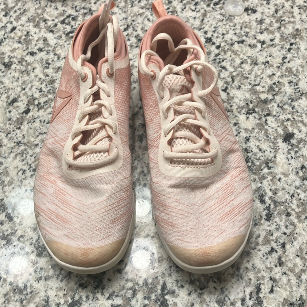 Rebook women athletic shoes